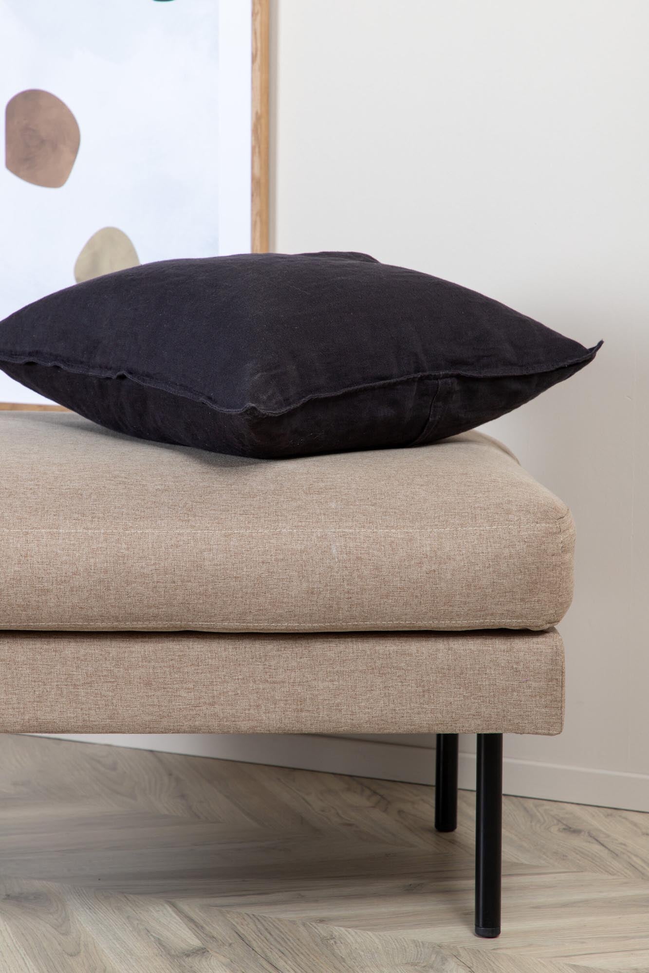 Zoom Ottoman von Venture Home: Komfort und Stil für Ihr Zuhause.