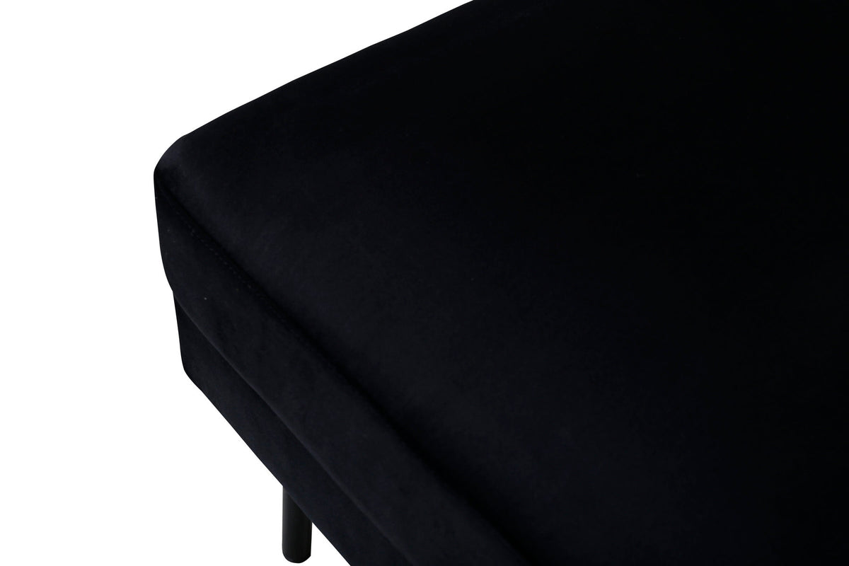 Zoom Ottoman / Pouf in Schwarz präsentiert im Onlineshop von KAQTU Design AG. Ottoman ist von Venture Home