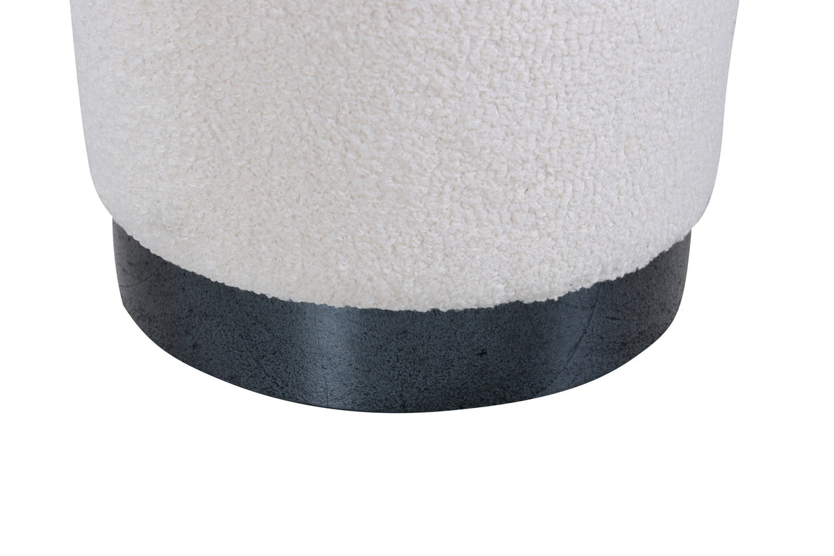 Benji Ottoman / Pouf in Weiss präsentiert im Onlineshop von KAQTU Design AG. Pouf ist von Venture Home