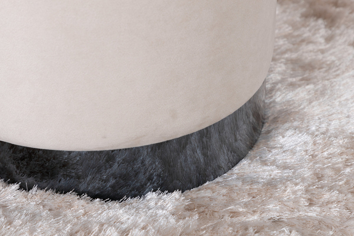 Benji Ottoman / Pouf in Beige präsentiert im Onlineshop von KAQTU Design AG. Pouf ist von Venture Home