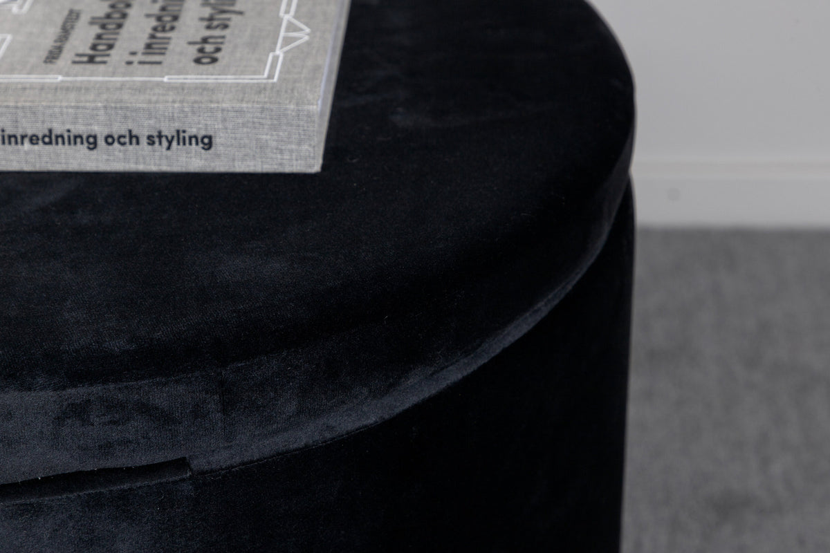Dunken Ottoman / Pouf in Schwarz präsentiert im Onlineshop von KAQTU Design AG. Pouf ist von Venture Home