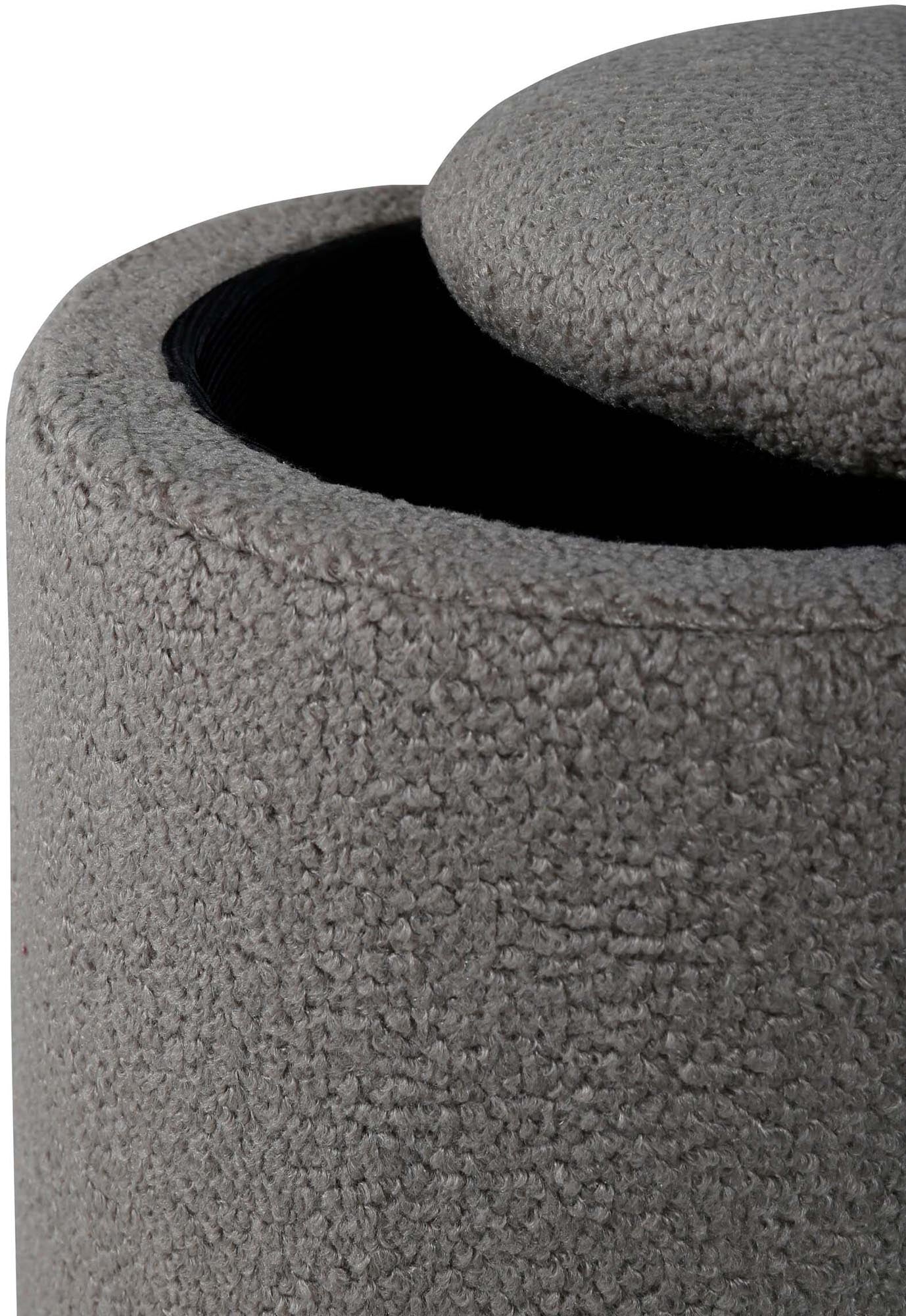 Limpen Ottoman / Pouf in Grau präsentiert im Onlineshop von KAQTU Design AG. Pouf ist von Venture Home