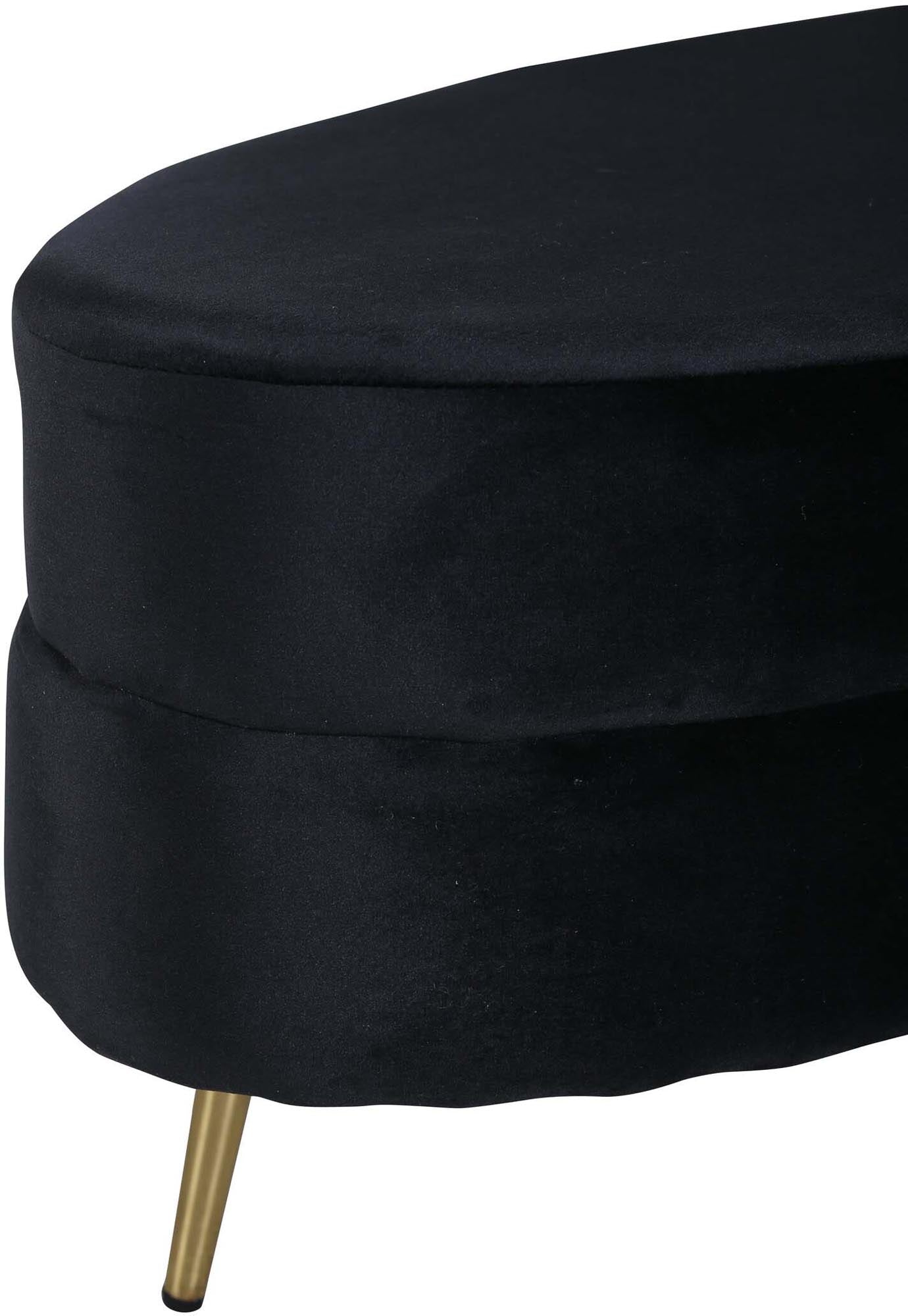 Stilvoller Otto Ottoman von Venture Home: Beiger Pouf mit ovalem Design, ideal als Sitzgelegenheit oder Ablage. Hochwertige Materialien für Komfort und Langlebigkeit.