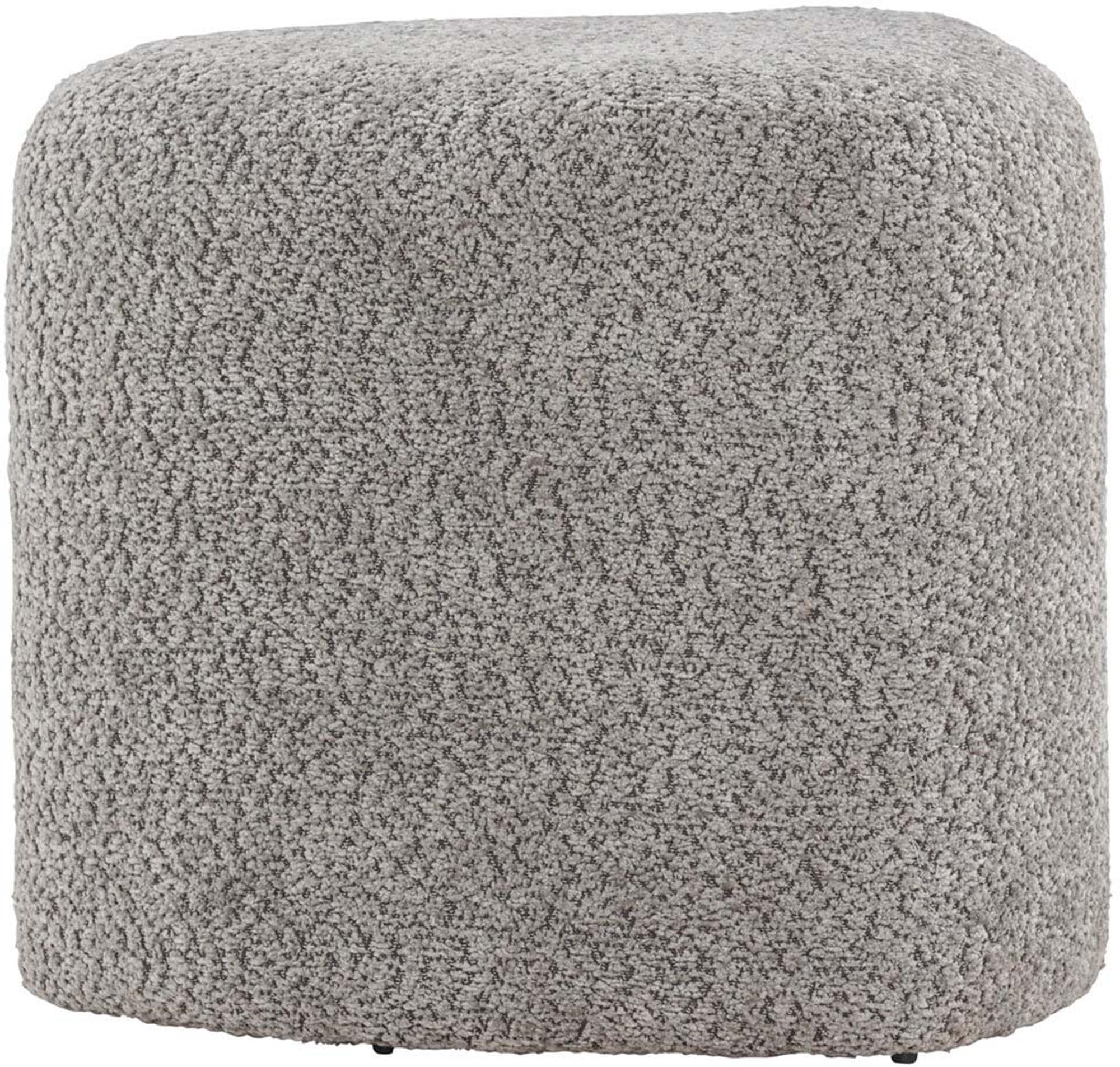 Entdecken Sie den Peg Pouf von Venture Home: Ein eleganter Samtpouf in frischem Grün, perfekt für kleine Räume und vielseitig einsetzbar.