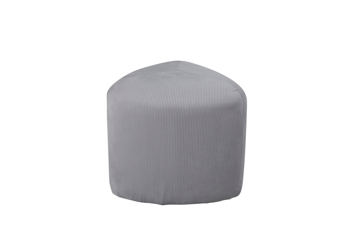 Peg Ottoman / Pouf in Grau präsentiert im Onlineshop von KAQTU Design AG. Pouf ist von Venture Home
