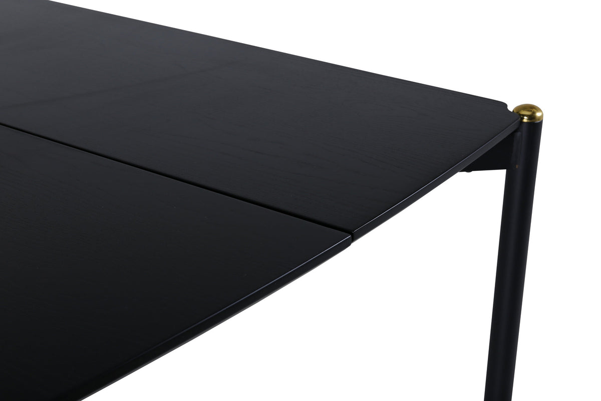 Pelle Esstisch in Schwarz präsentiert im Onlineshop von KAQTU Design AG. Esstisch ist von Venture Home
