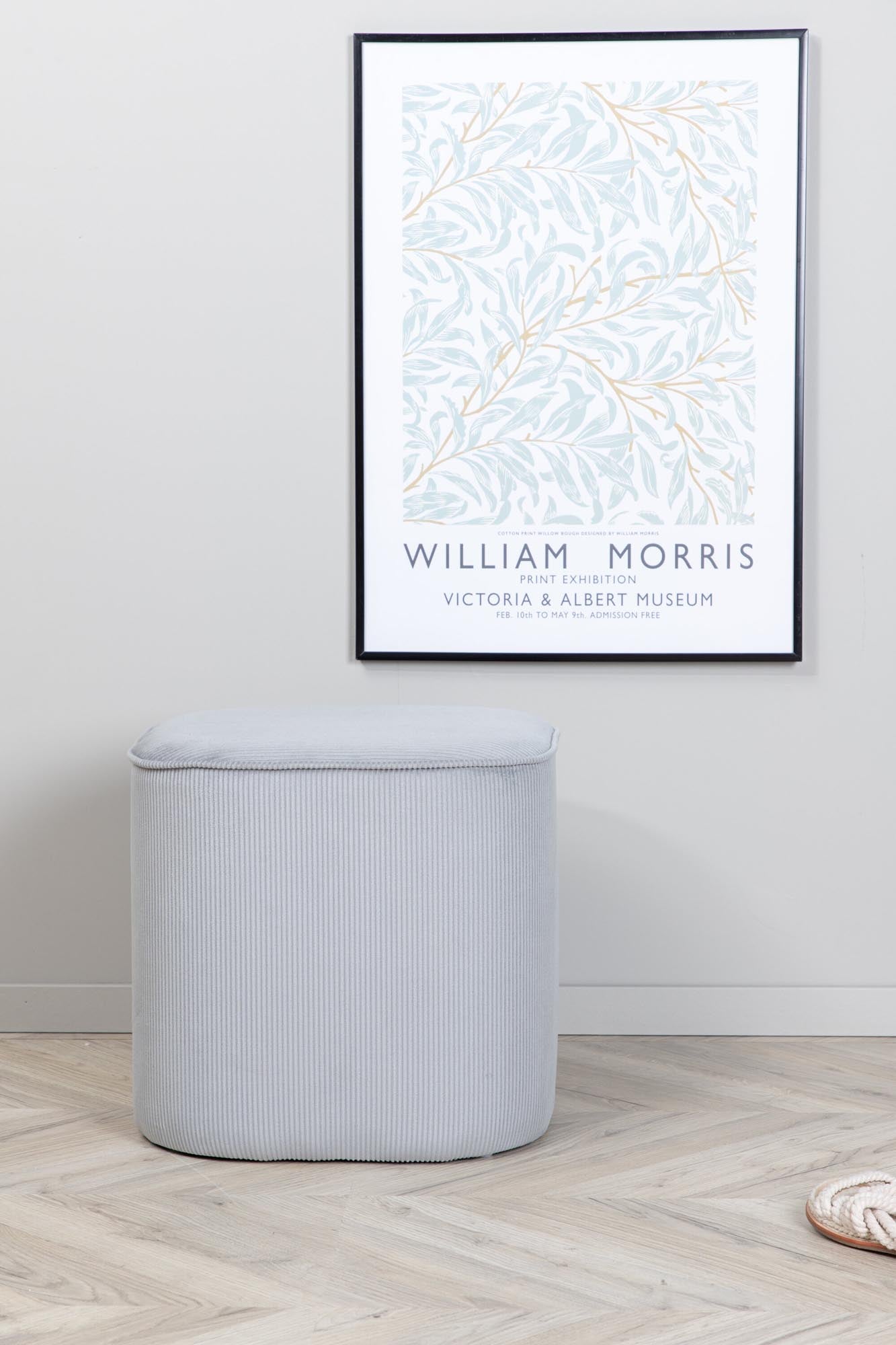 Piff Ottoman / Pouf in Grau präsentiert im Onlineshop von KAQTU Design AG. Pouf ist von Venture Home