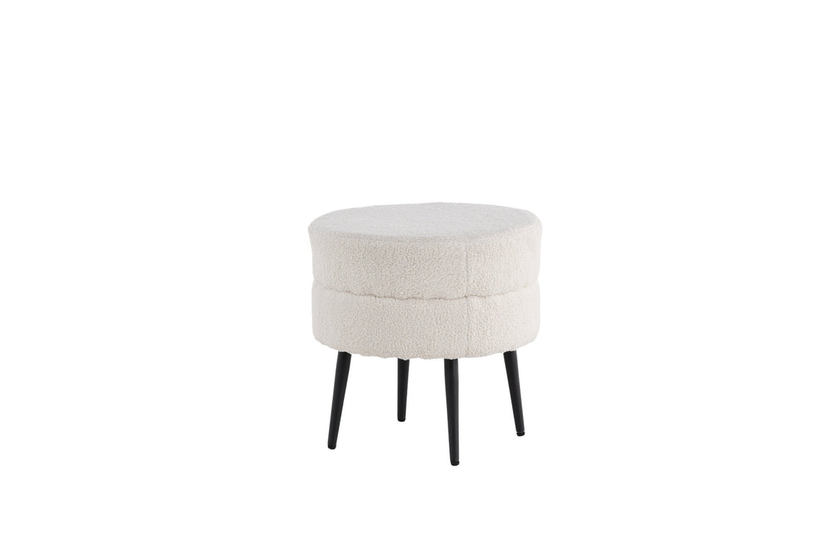 Pot Ottoman / Pouf in Weiss präsentiert im Onlineshop von KAQTU Design AG. Pouf ist von Venture Home