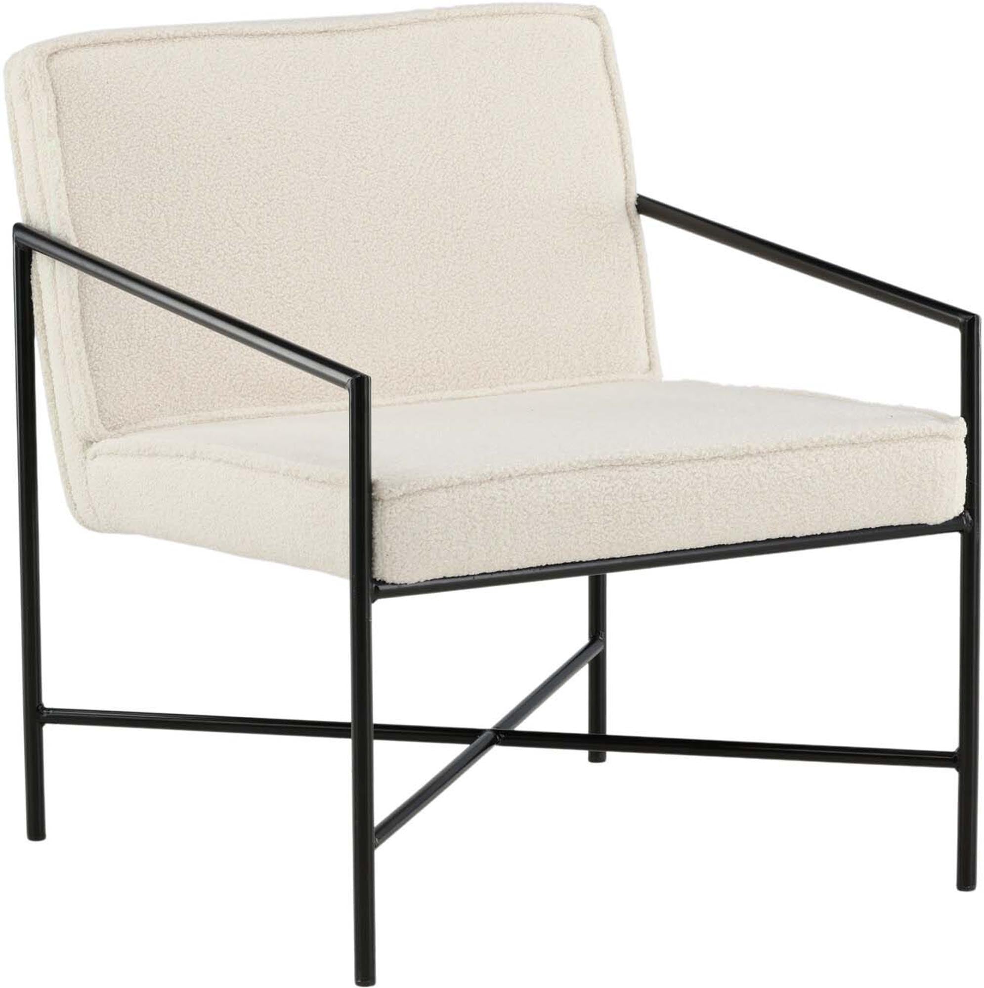 Rakel Sessel von Venture Home: Skandinavischer Minimalismus in warmem Teddy-Stoff für stilvolle Entspannung und langlebigen Komfort.