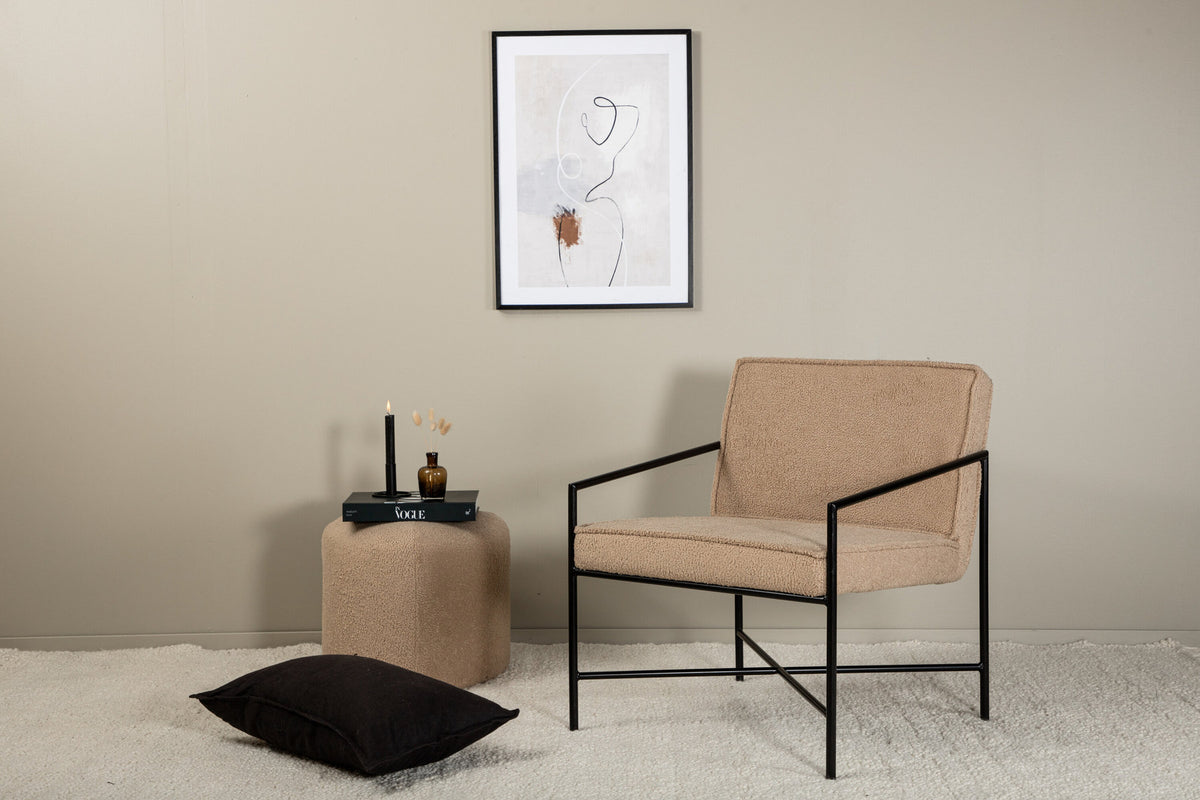 Rakel Sessel in Beige präsentiert im Onlineshop von KAQTU Design AG. Sessel mit Armlehnen ist von Venture Home