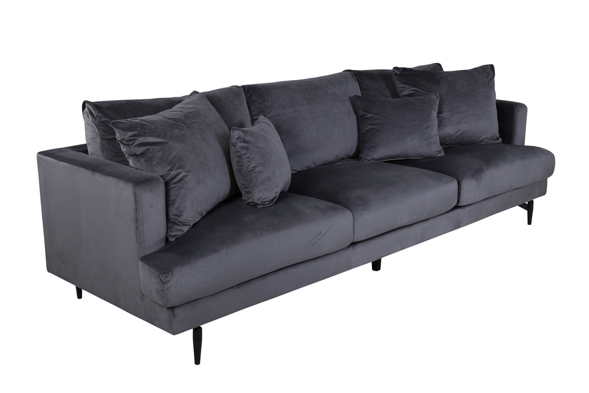Sofia Sofa in Dunkelgrau präsentiert im Onlineshop von KAQTU Design AG. 3er Sofa ist von Venture Home