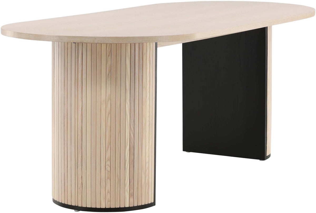 Bianca Tisch in Tünchen präsentiert im Onlineshop von KAQTU Design AG. Esstisch ist von Venture Home