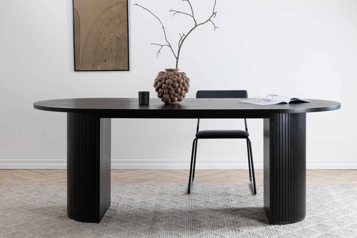 Bianca Tisch in Schwarz präsentiert im Onlineshop von KAQTU Design AG. Esstisch ist von Venture Home