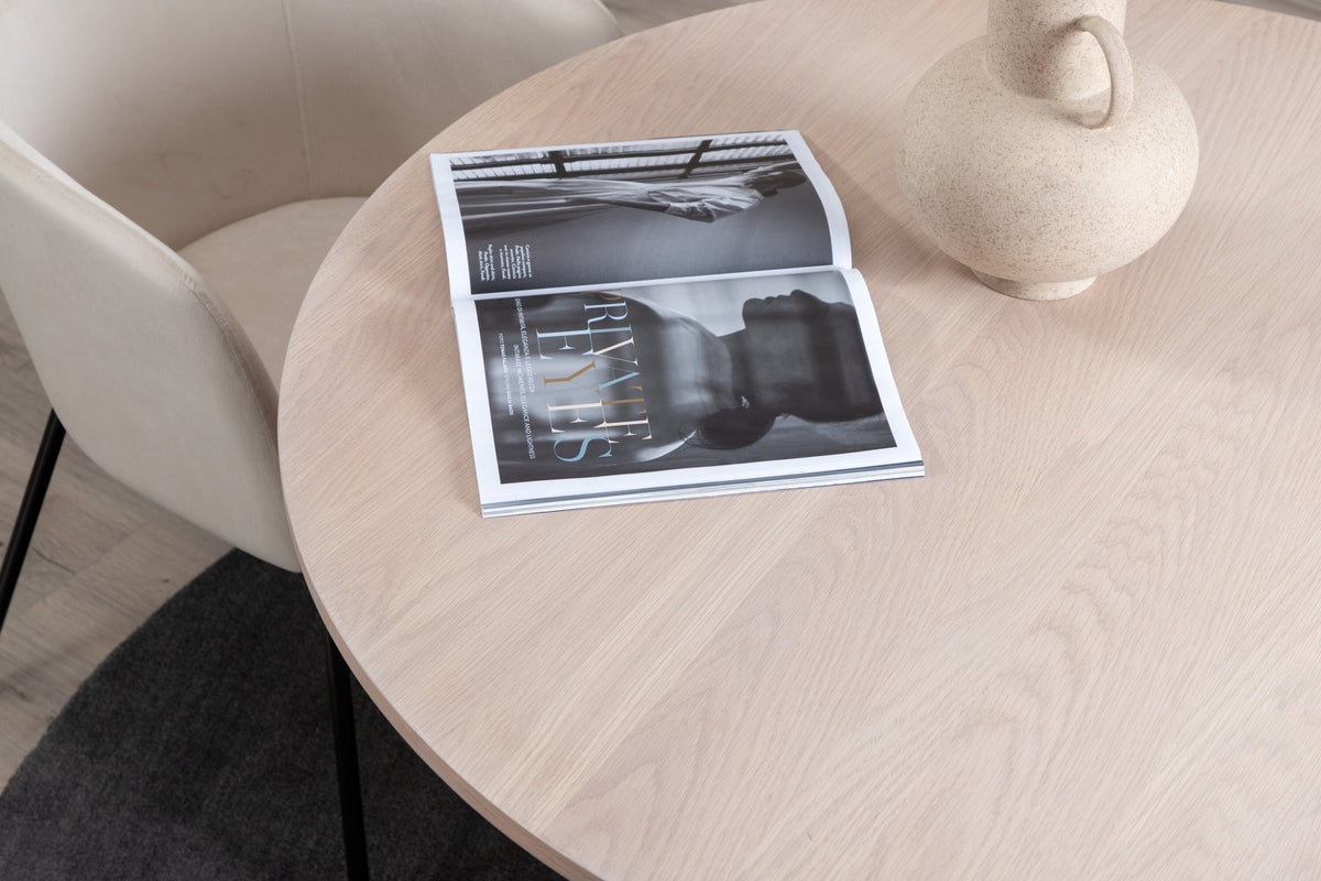 Bianca Esstisch in Tünchen präsentiert im Onlineshop von KAQTU Design AG. Esstisch ist von Venture Home