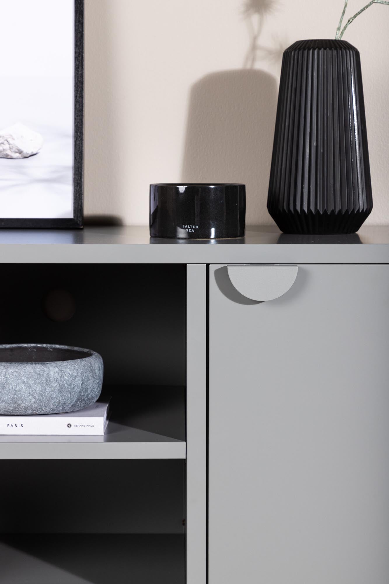 Elegante Piring TV-Bank aus robustem Stahl, ideal für modernes Wohnen. Bietet Stauraum und stilvolle Präsentation für Ihr Zuhause.