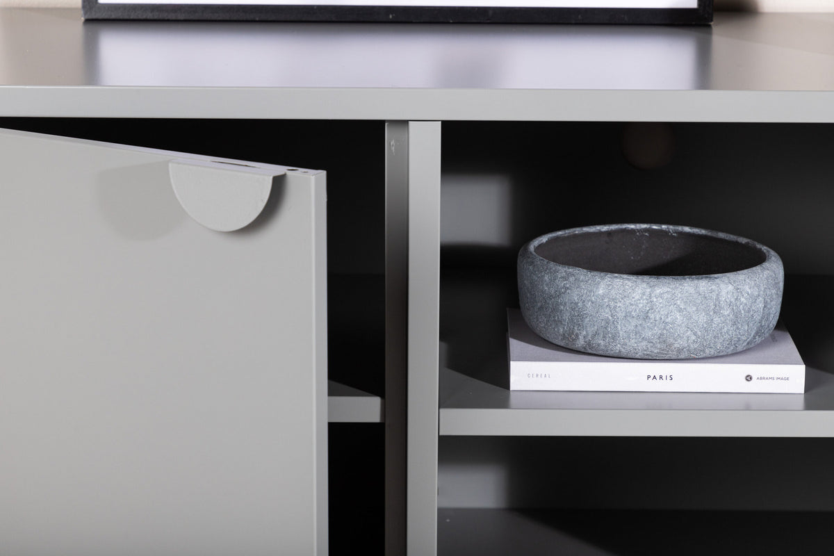 Piring TV Ständer in Hellgrau präsentiert im Onlineshop von KAQTU Design AG. TV-Möbel ist von Venture Home