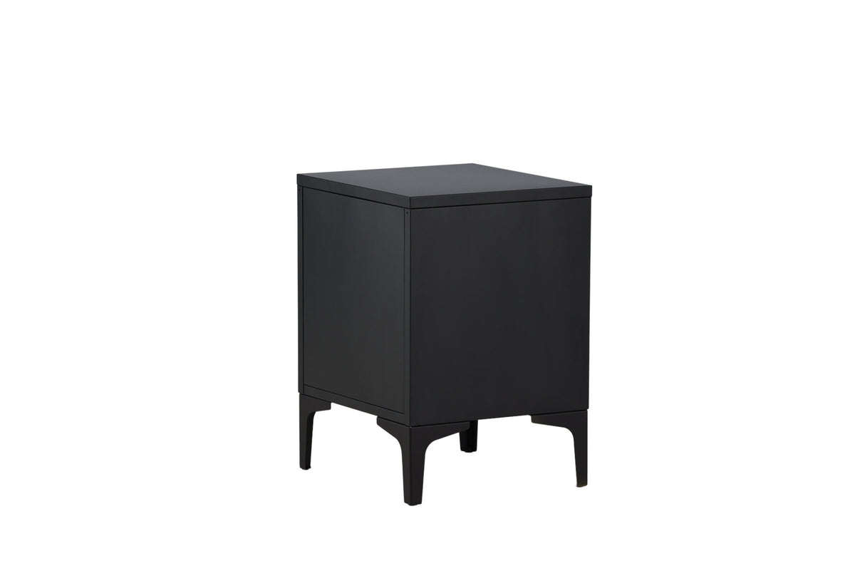 Piring 2 Korpus in Schwarz präsentiert im Onlineshop von KAQTU Design AG. Regal Zubehör ist von Venture Home