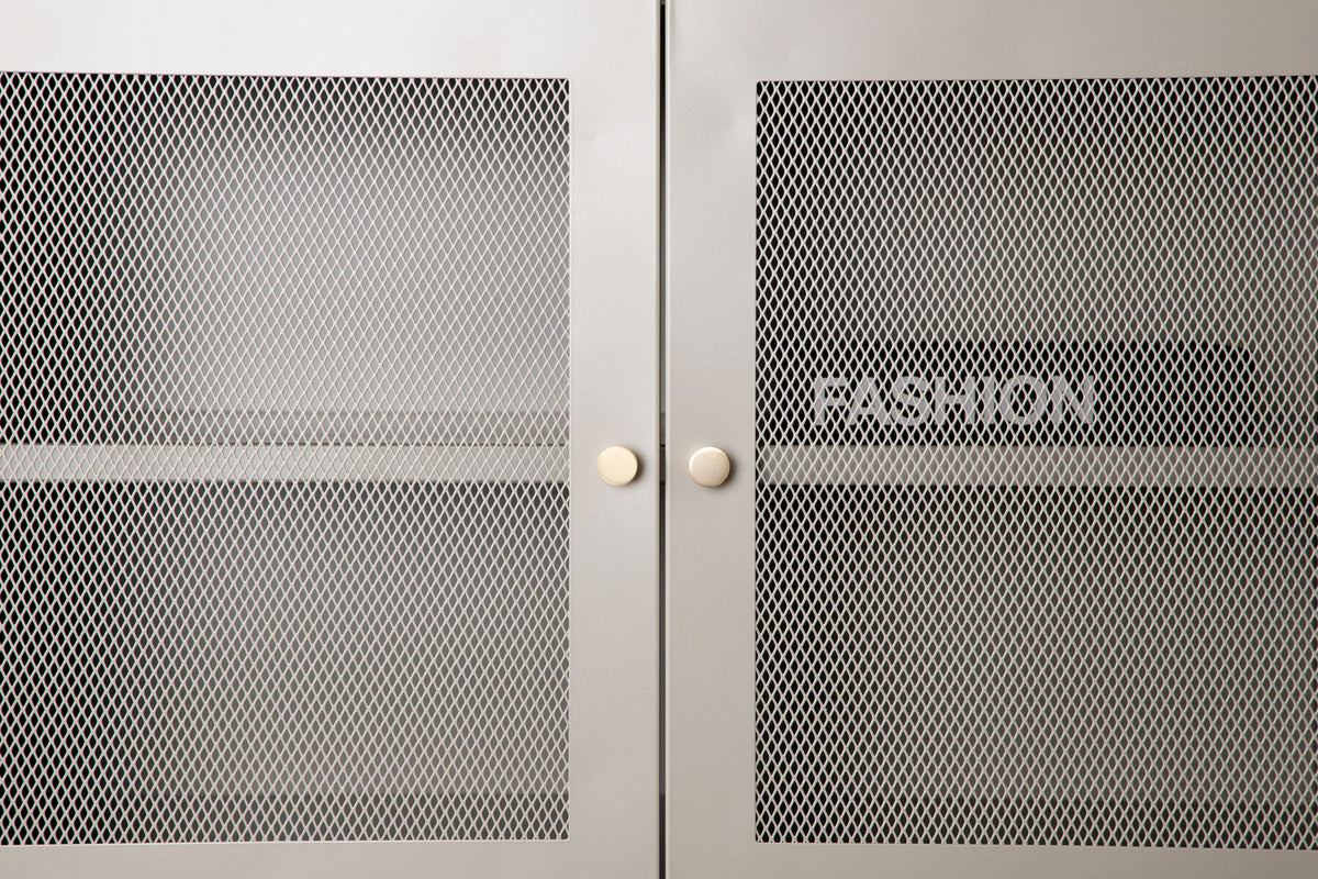 Malla Kabinett in Beige präsentiert im Onlineshop von KAQTU Design AG. Cabinet ist von Venture Home