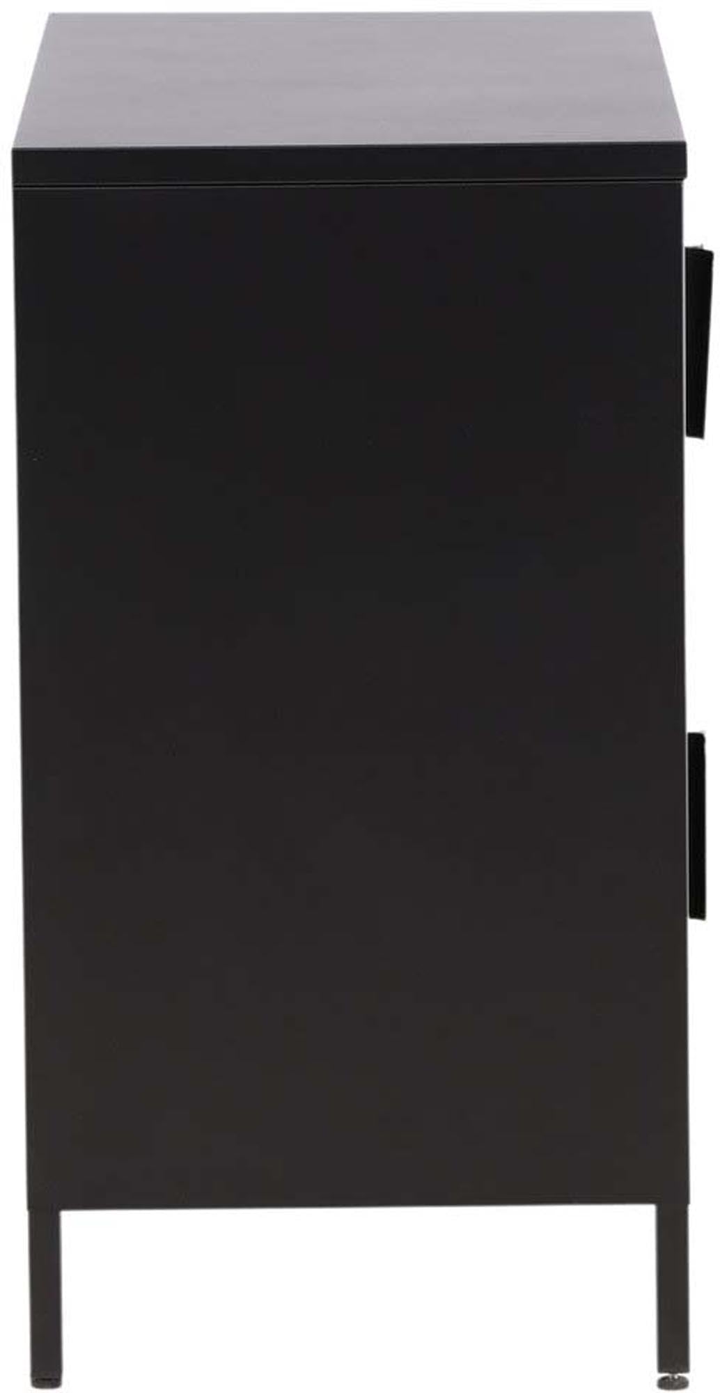 Entdecken Sie den Nett Kabinett von Venture Home: Stilvolle Aufbewahrungslösungen mit eleganten Netzluken und pflegeleichter Stahloberfläche.