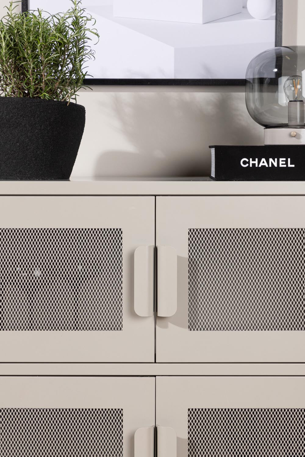Nett Kabinett in Beige präsentiert im Onlineshop von KAQTU Design AG. Cabinet ist von Venture Home