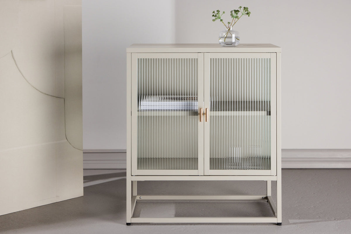 Garis Cabinet in Beige präsentiert im Onlineshop von KAQTU Design AG. Cabinet ist von Venture Home