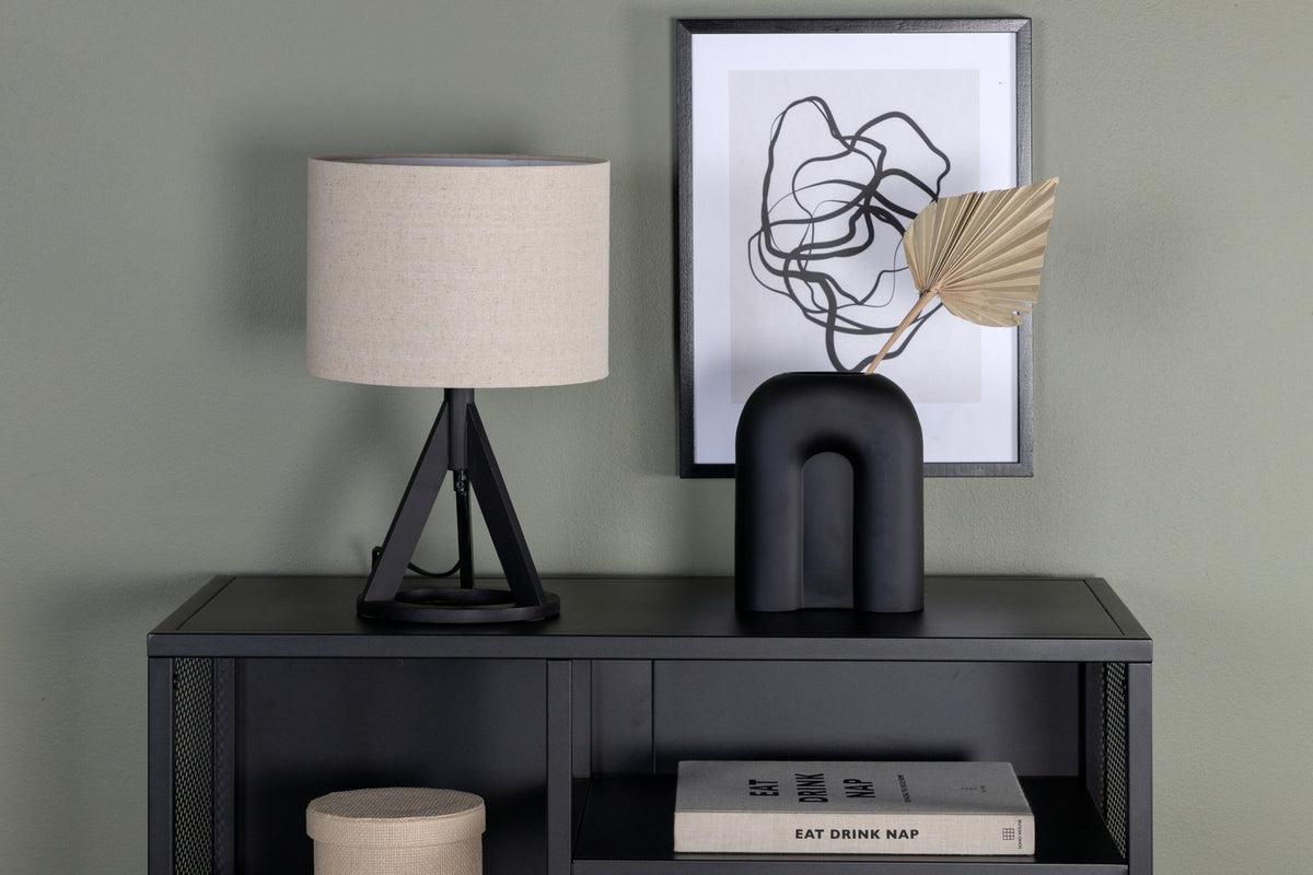 Kona Tischleuchte in Schwarz präsentiert im Onlineshop von KAQTU Design AG. Tischleuchte ist von Venture Home