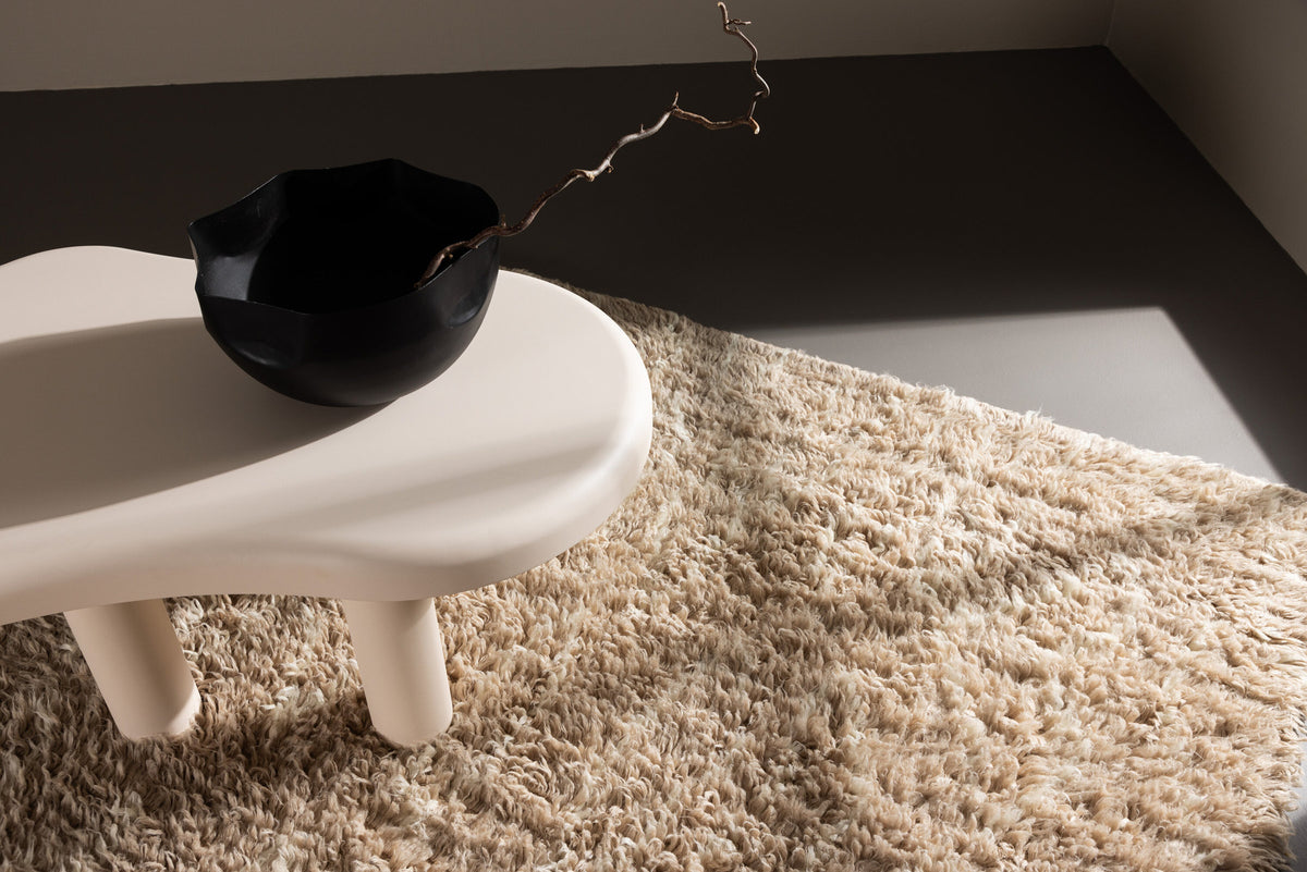 Leiko Teppich in Beige präsentiert im Onlineshop von KAQTU Design AG. Teppich ist von Venture Home