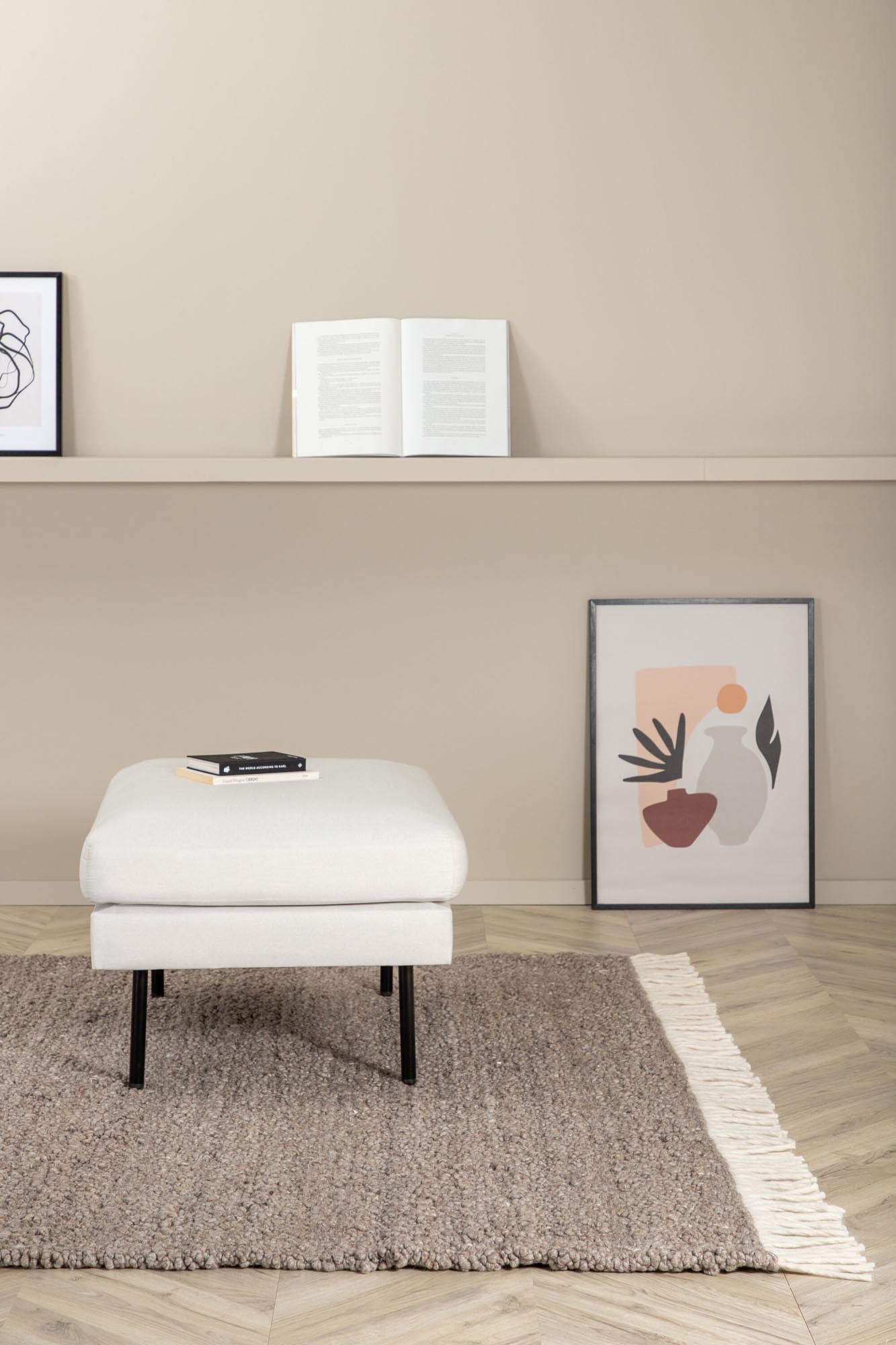 Betina Teppich in Braun präsentiert im Onlineshop von KAQTU Design AG. Teppich ist von Venture Home