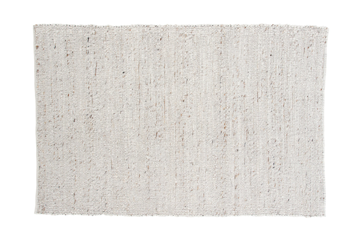 Lumpenteppich in Beige präsentiert im Onlineshop von KAQTU Design AG. Teppich ist von Venture Home