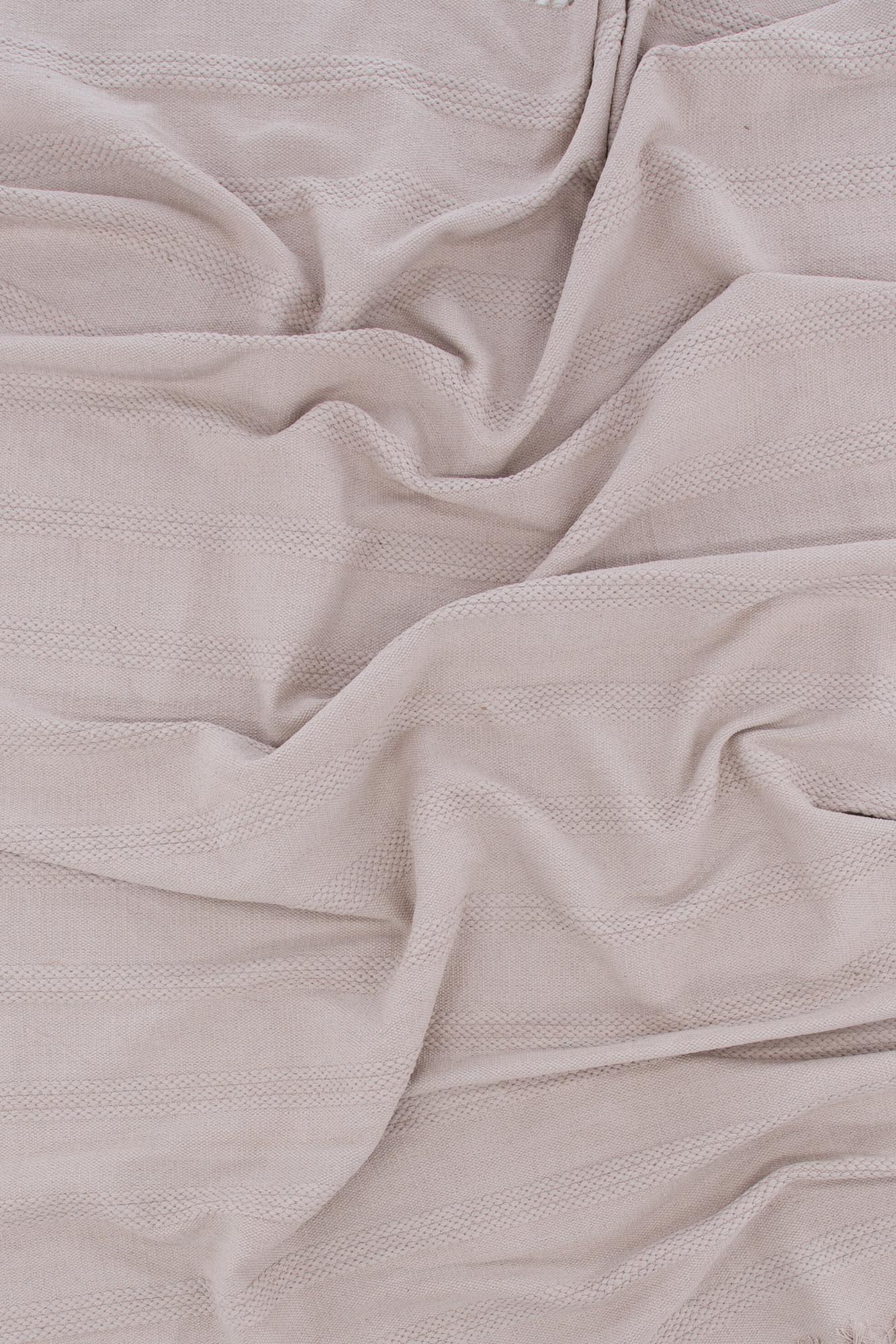 Nico Teppich in Beige präsentiert im Onlineshop von KAQTU Design AG. Teppich ist von Venture Home