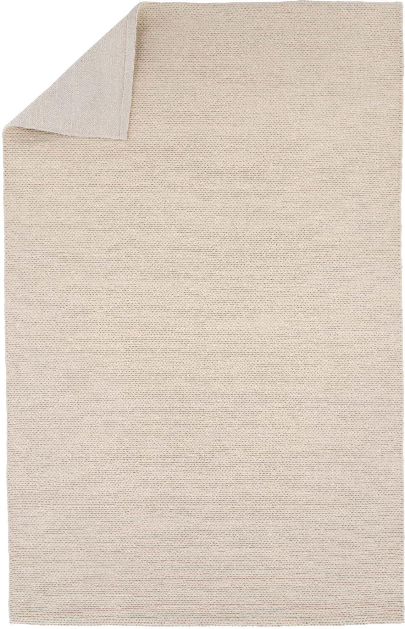 Erleben Sie die luxuriöse Marta Wollmatte von Venture Home – ein handgewebter Teppich in elegantem Knochenweiß, der Gemütlichkeit und Stil in Ihr Zuhause bringt.