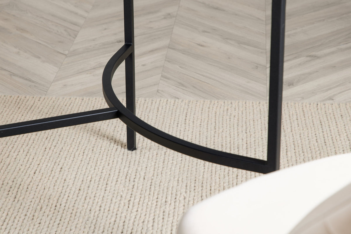 Marta Teppich in Weiss präsentiert im Onlineshop von KAQTU Design AG. Teppich ist von Venture Home