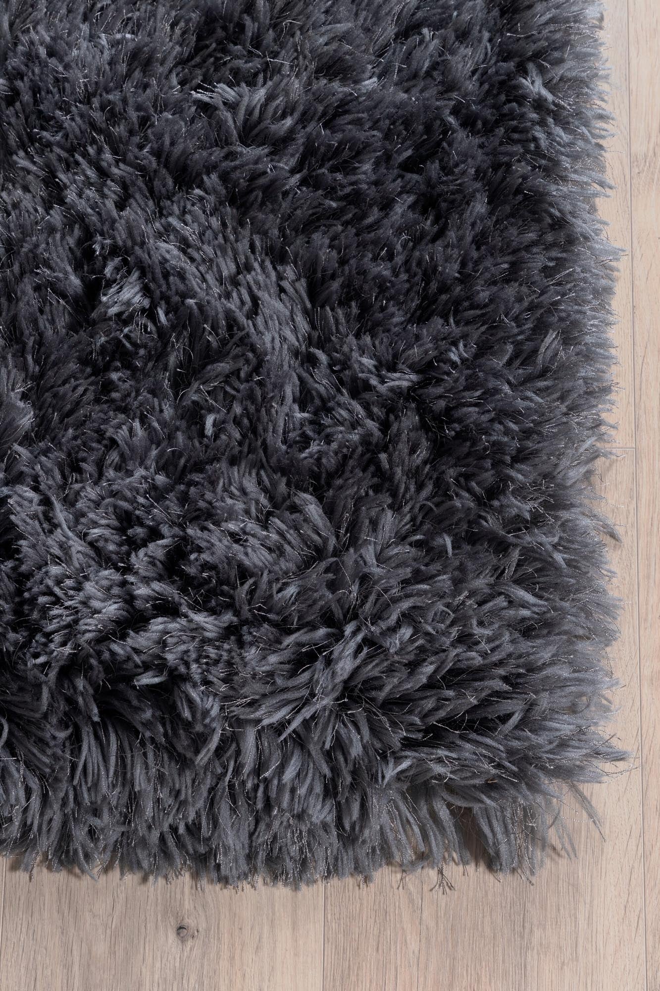 Grace Teppich in Grau präsentiert im Onlineshop von KAQTU Design AG. Teppich ist von Venture Home