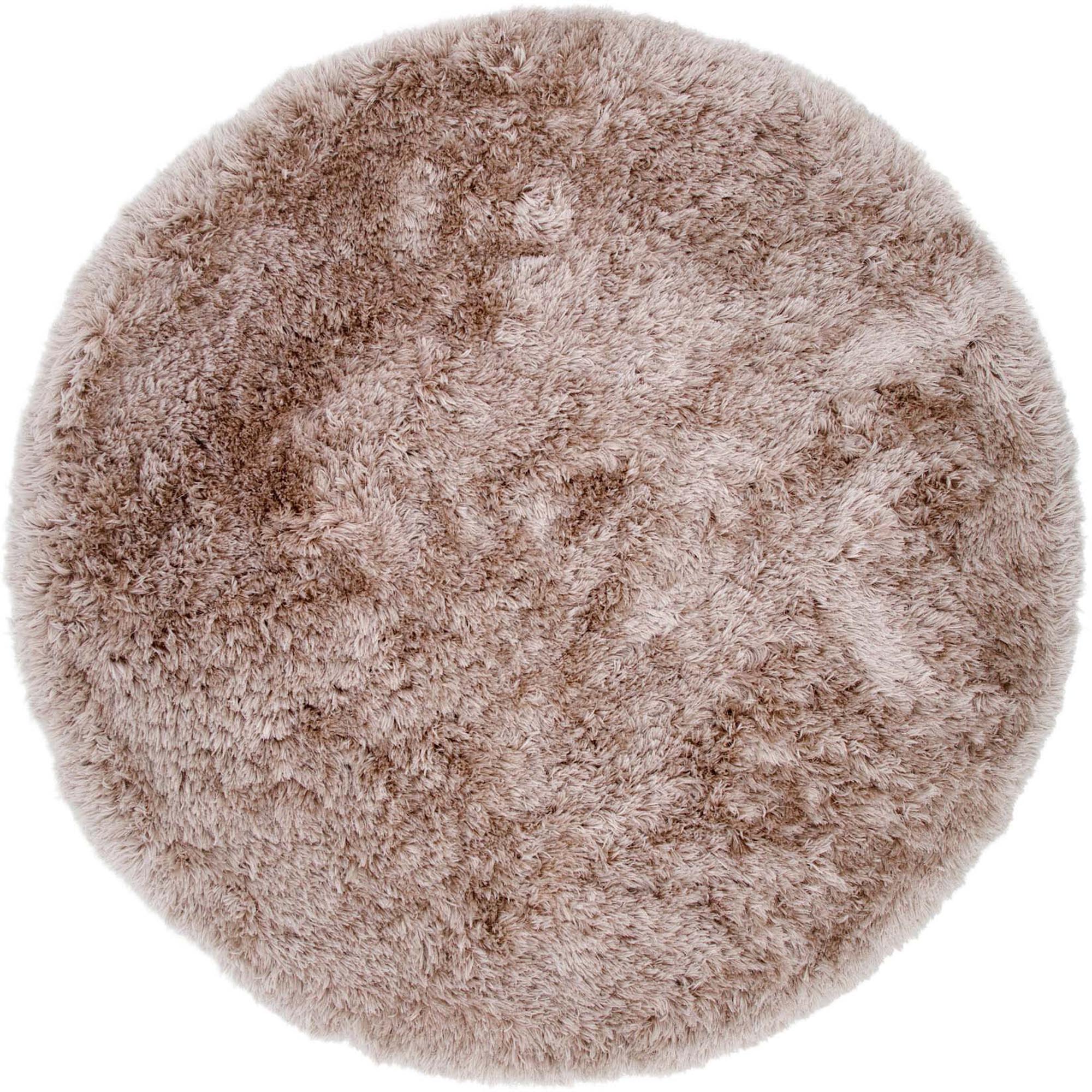 Entdecken Sie den Grace Teppich von Venture Home – ein luxuriöser, weicher Teppich aus strapazierfähigem Polyester, ideal für jedes Zuhause.