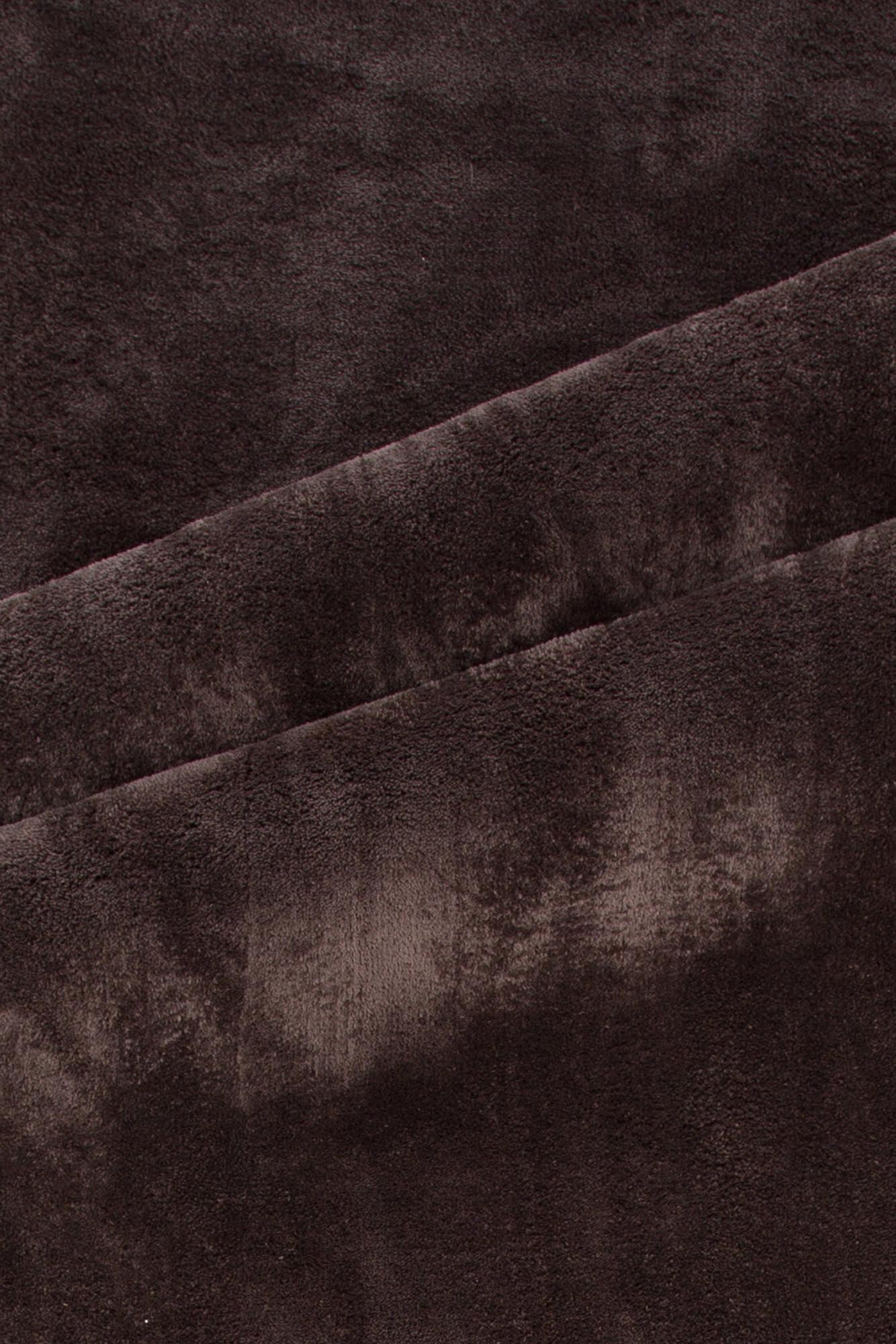 Blanca Teppich in Braun präsentiert im Onlineshop von KAQTU Design AG. Teppich ist von Venture Home