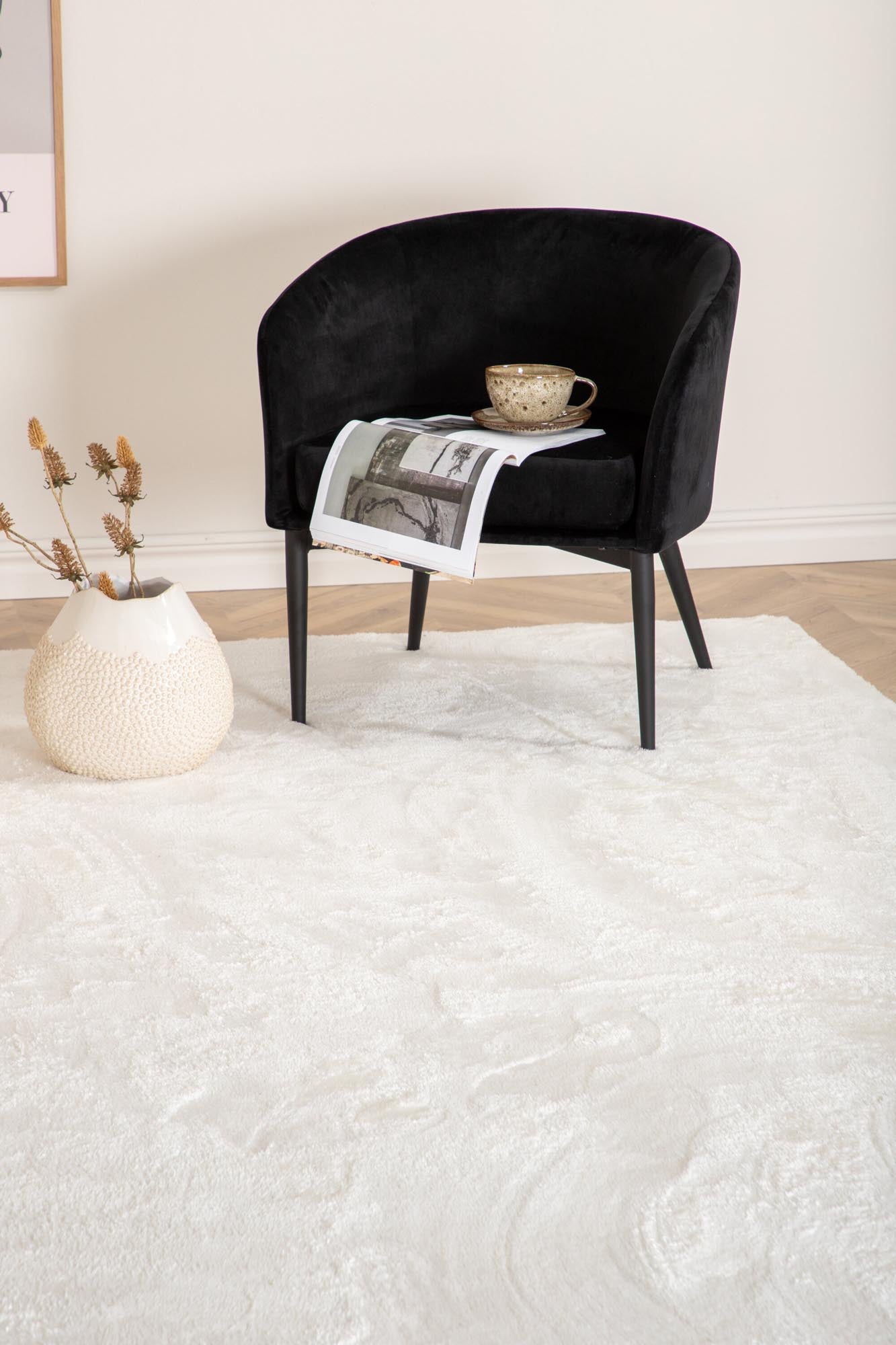 Blanca Teppich von Venture Home: Eleganter runder Teppich aus langlebigem Polyester, 200 cm Durchmesser, für eine warme und einladende Atmosphäre.