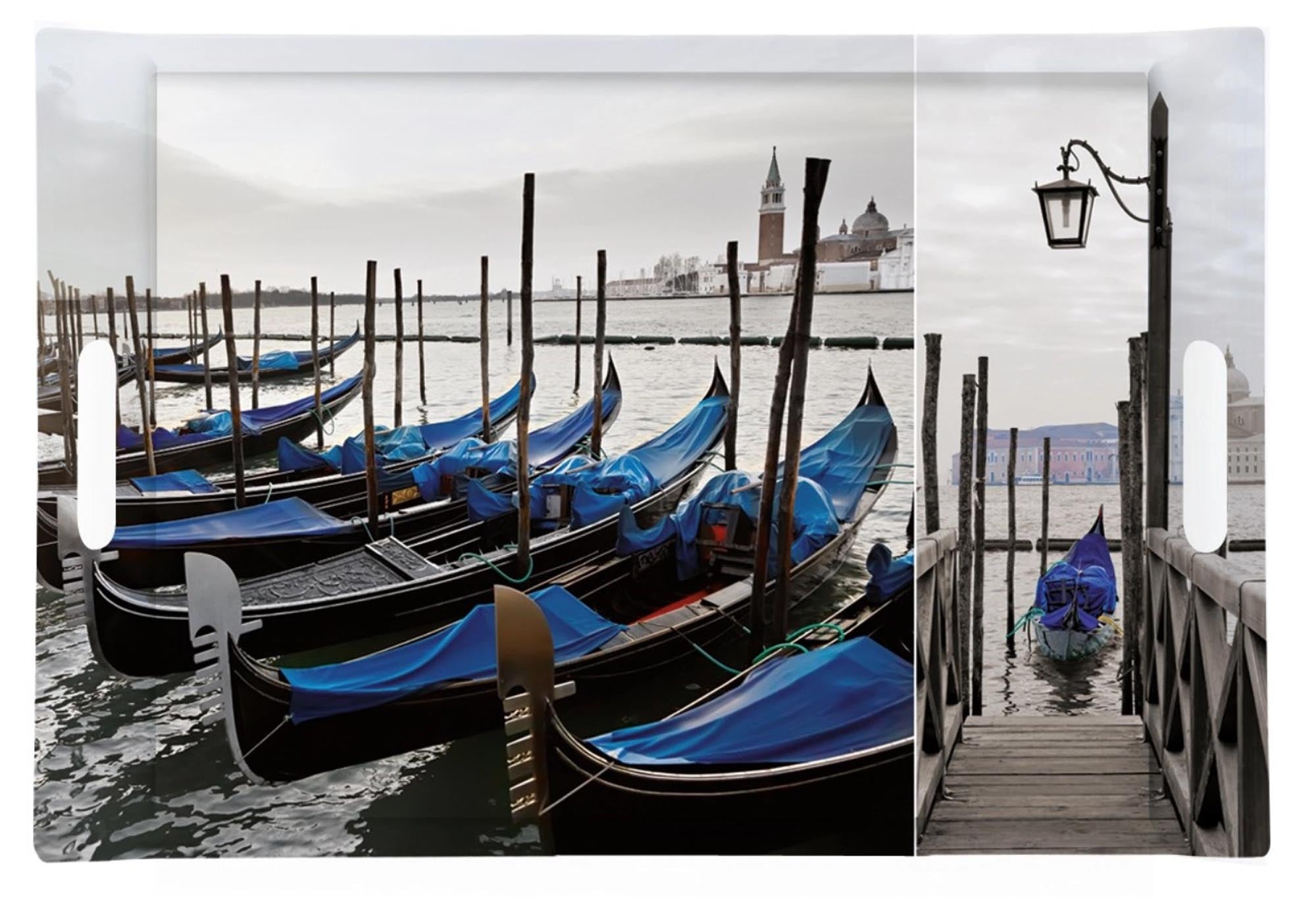 Entdecken Sie das elegante Venice Tablett 49 x 34 cm von Easy Life. Ideal für Snacks, Getränke und als stilvolle Deko. Robust, leicht und spülmaschinenfest!