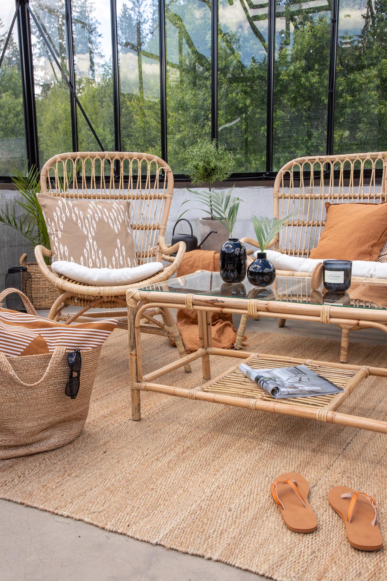 Elegantes Ella Sofa Outdoorset 90cm von Venture Home: Hochwertiges Rattan, komfortable Loungegruppe für stilvolle Momente im Freien.