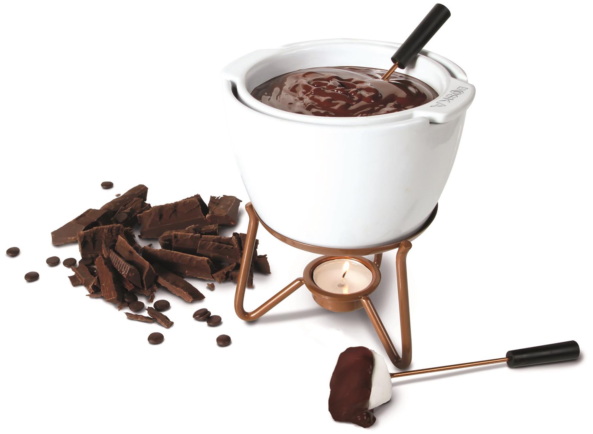 Erleben Sie süsses Fondue mit dem Choco Fondue Marie von Boska. Keramik & Edelstahl, 4 Personen, optimale 40°C, mikrowellen- & spülmaschinengeeignet.