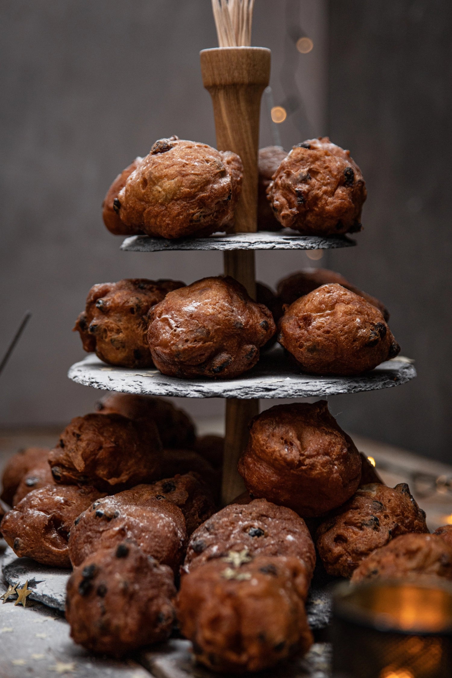 Party Tower schwarz Edelstahl Schiefer Eiche 360x325x60mm