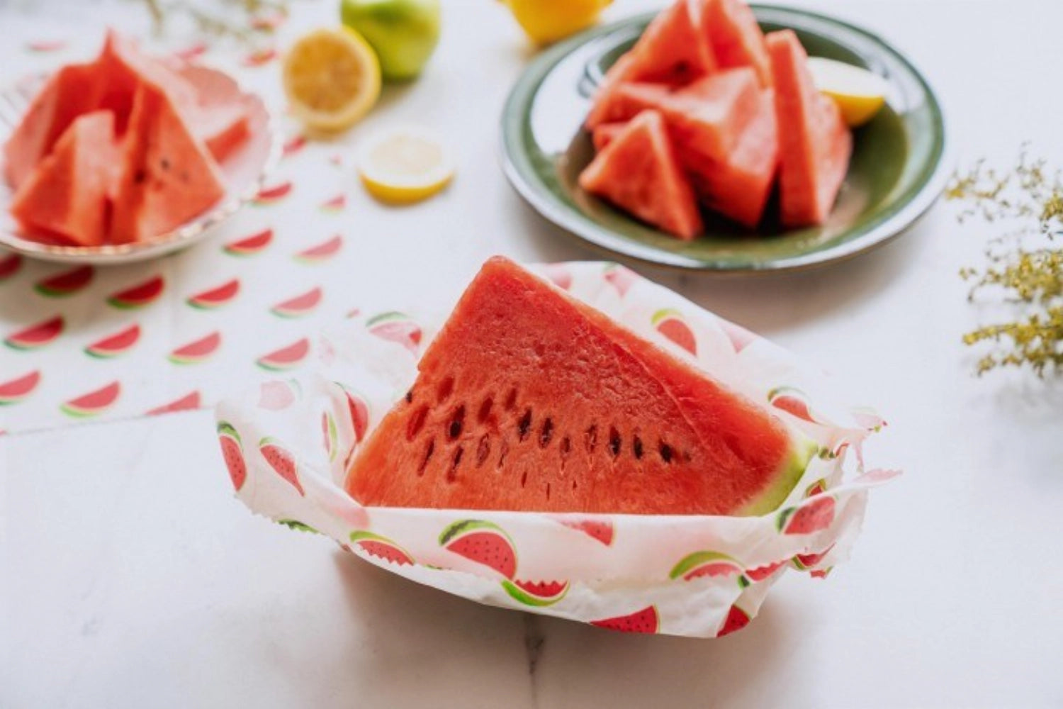 Genießen Sie frische Lebensmittel mit den umweltfreundlichen Bienenwachs Wraps 1er Wassermelone (35x35cm) von Nuts Innovations – praktisch und nachhaltig!