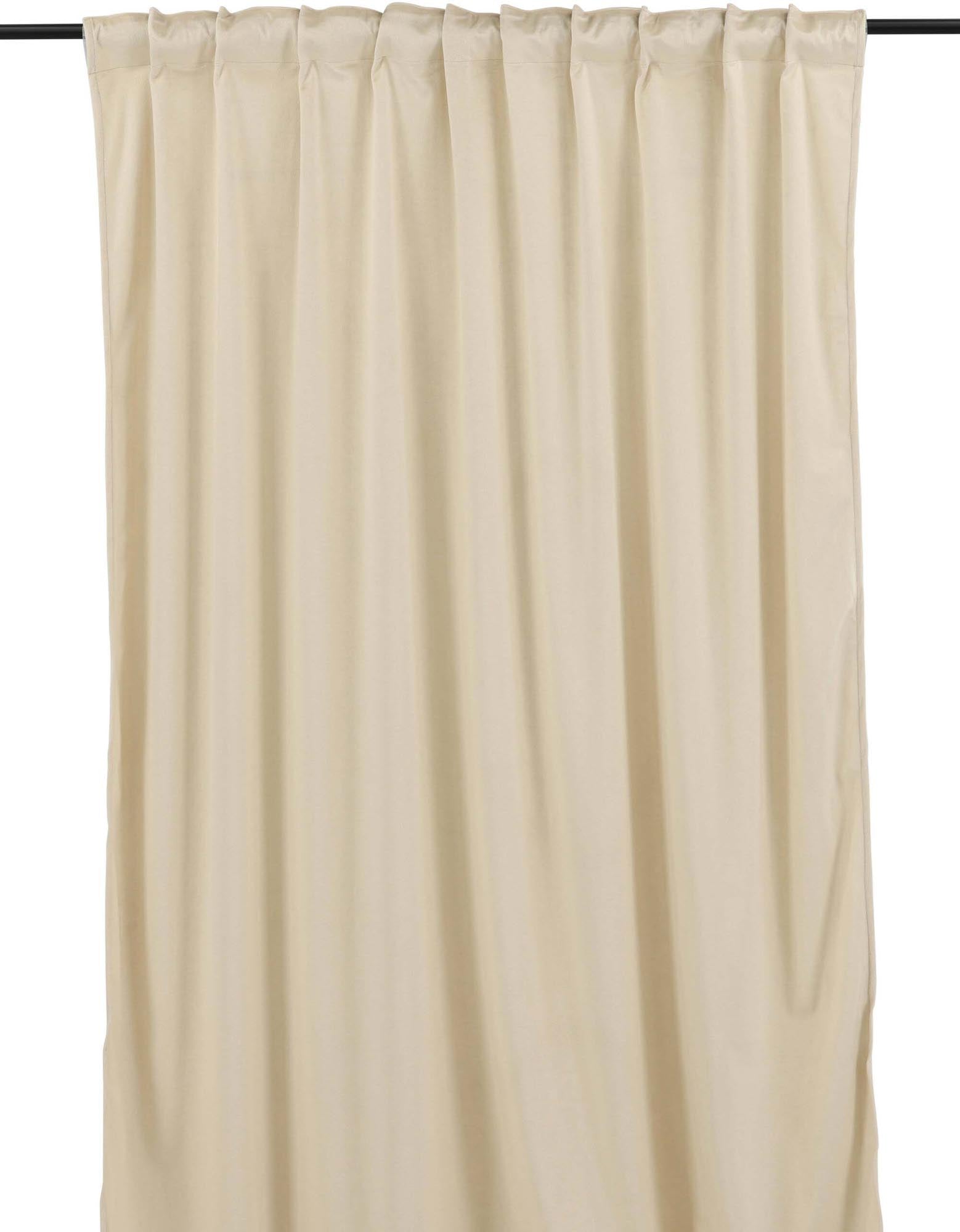 Entdecken Sie die stilvollen Mary Vorhänge im 2er Pack von Venture Home. Hochwertiges Material, elegante Farben und flexible Aufhängemöglichkeiten für jedes Zuhause.