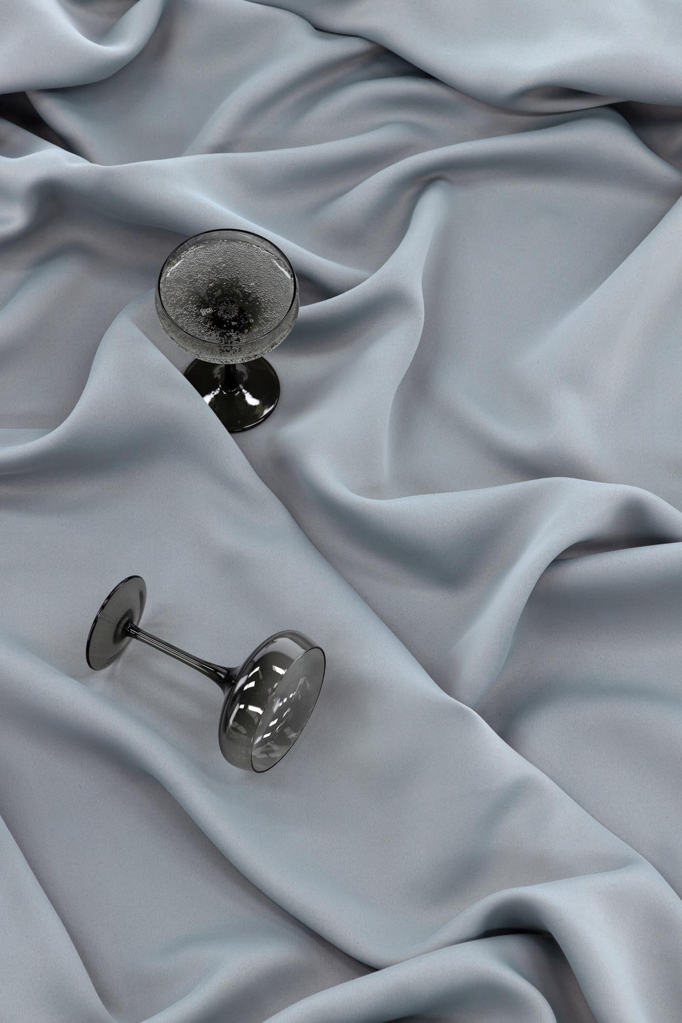 Evelyn Vorhang 2er Pack in Hellgrau präsentiert im Onlineshop von KAQTU Design AG. Vorhang ist von Venture Home