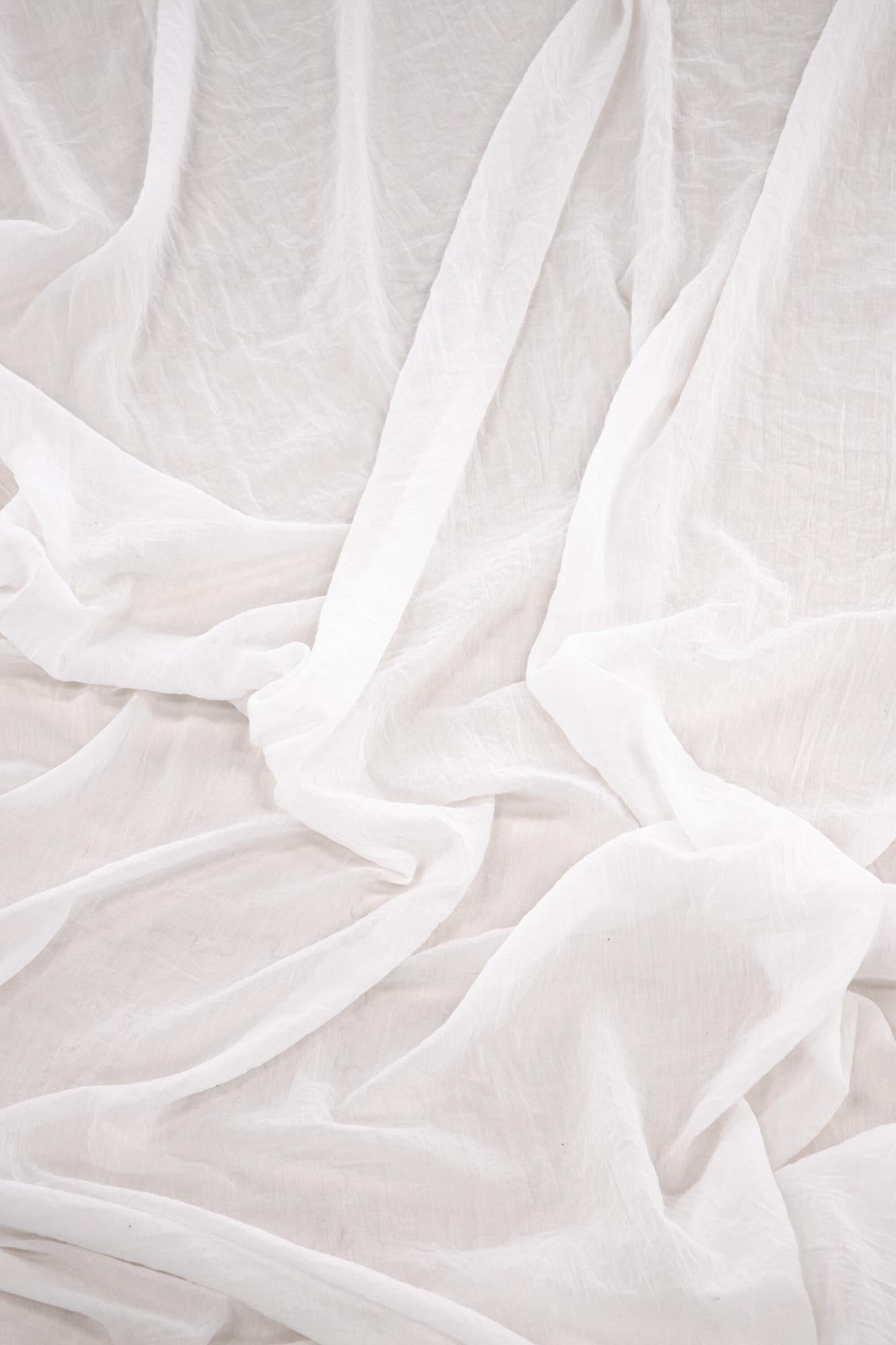 Elena Vorhang 2er Pack: Elegante Baumwoll-Polyester-Mischung für einladende Lichtspiele und harmonische Wohnatmosphäre.