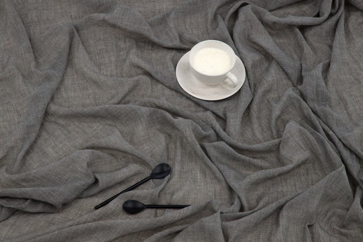 Elena Vorhang 2er Pack in Schwarz präsentiert im Onlineshop von KAQTU Design AG. Vorhang ist von Venture Home