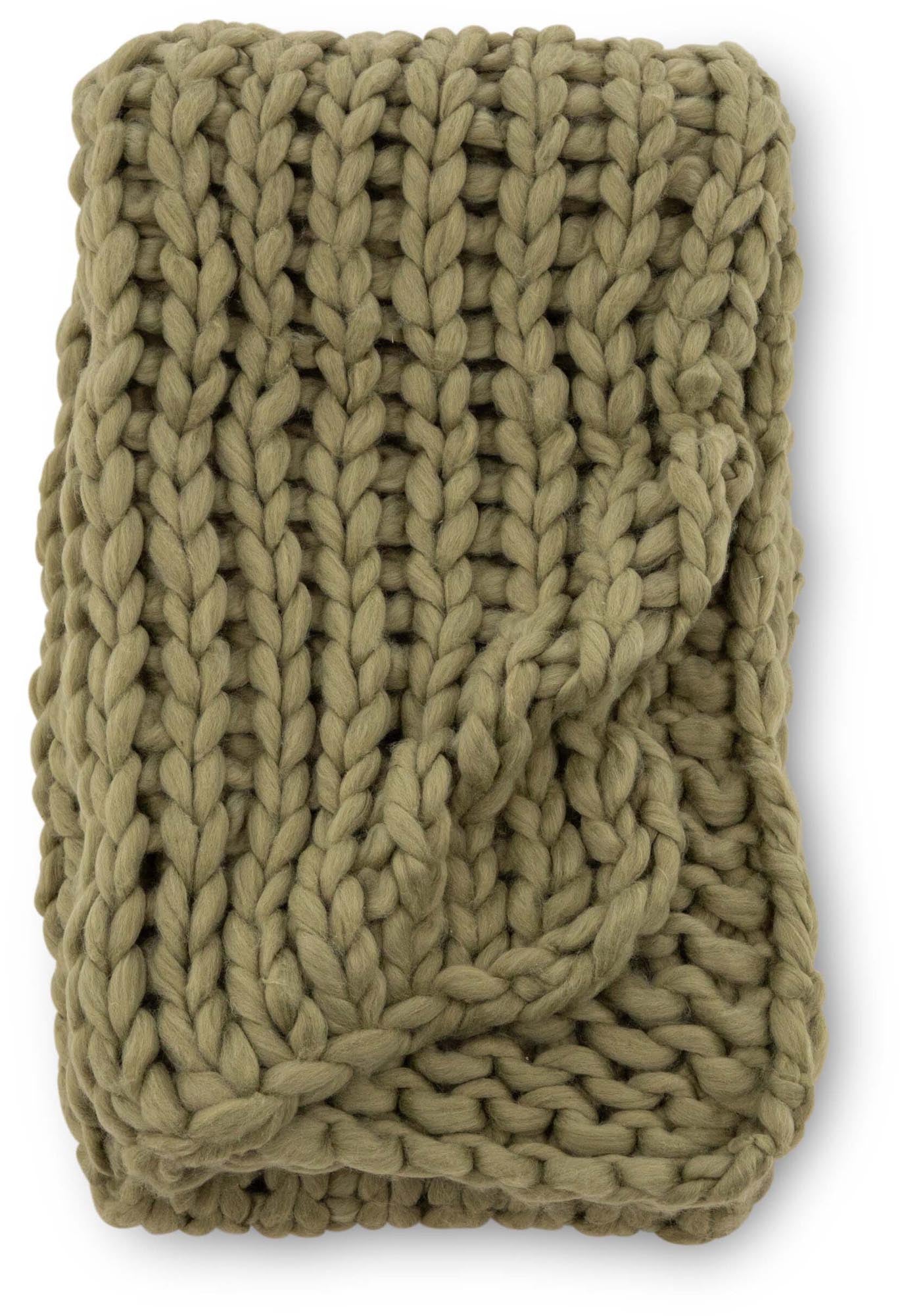 Entdecken Sie die Kate Throw von Venture Home – eine luxuriöse Wolldecke in sanftem Beige, ideal für gemütliche Stunden und stilvolle Akzente in Ihrem Zuhause.