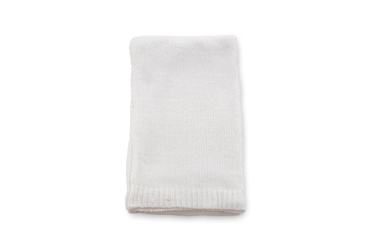 Ally Throw in Weiss präsentiert im Onlineshop von KAQTU Design AG. Wolldecke ist von Venture Home