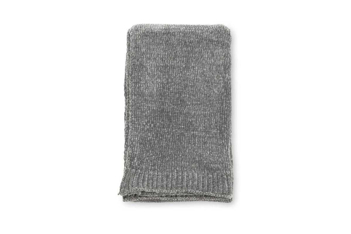 Ally Throw in Dunkelgrau präsentiert im Onlineshop von KAQTU Design AG. Wolldecke ist von Venture Home