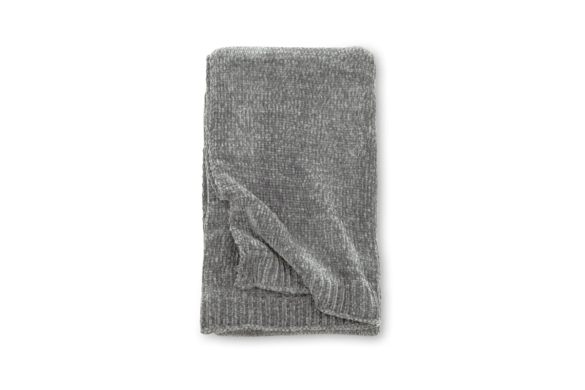 Ally Throw in Dunkelgrau präsentiert im Onlineshop von KAQTU Design AG. Wolldecke ist von Venture Home
