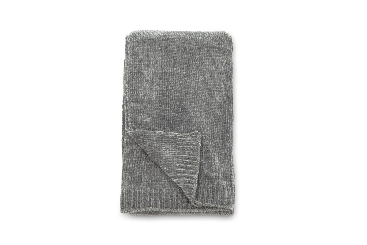 Ally Throw in Dunkelgrau präsentiert im Onlineshop von KAQTU Design AG. Wolldecke ist von Venture Home